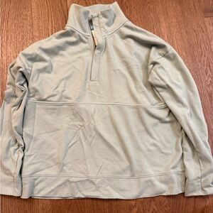 Alice Walk Light Green Half Zip M